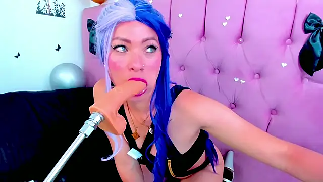 danythomsonm online show from March 20, 2:49 am