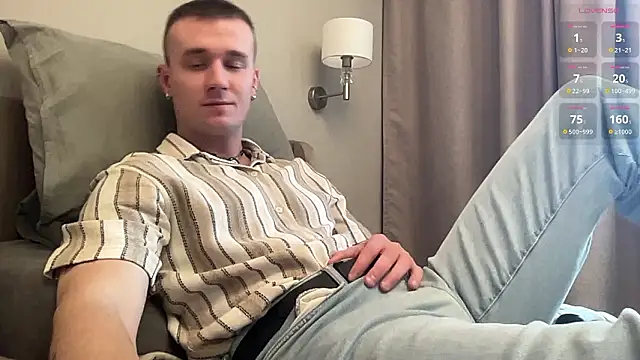 cute mark online show from March 1, 9:44 am