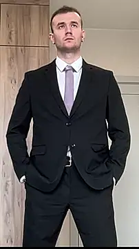 cute mark online show from March 8, 7:01 am