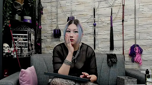 CruelMistress online show from December 19, 12:28 am