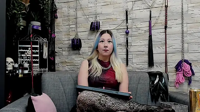 CruelMistress online show from January 19, 1:42 am