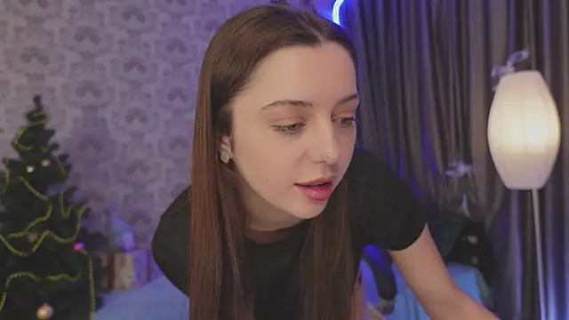 DinaCandy online show from January 1, 11:38 am