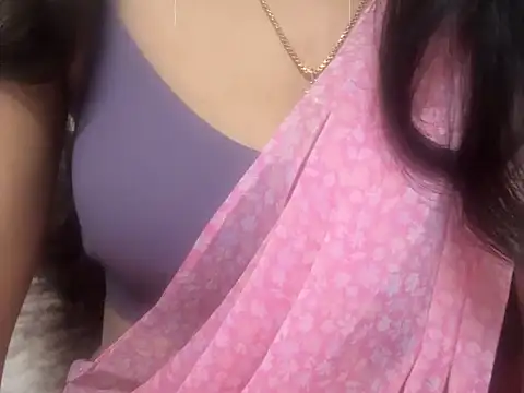  FluffyHxney  online show from December 24, 9:00 pm