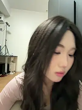 xyebobs online show from May 5, 2:03 pm
