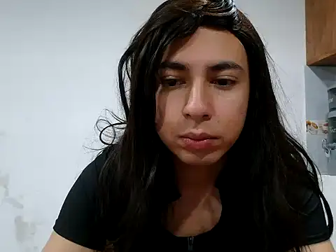 Snapshot of Yasmin_Paez99 chatting on May 9, 1:44 am Yasmin Paez99 online show from May 9, 1:44 am