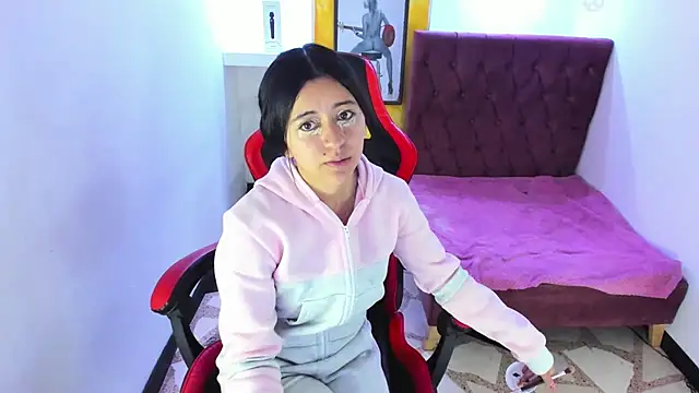 zoe connor19 online show from November 5, 8:42 pm