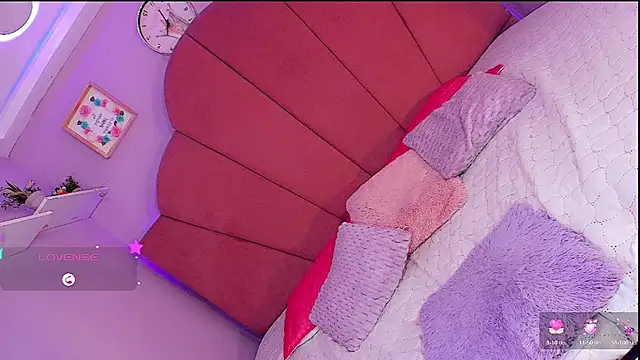 Shanelengel online show from March 5, 5:07 am