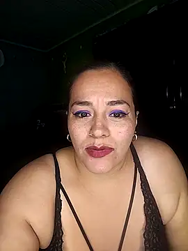 emily sweet13 online show from May 3, 2:39 am