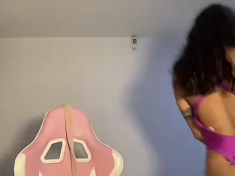 brithneysquirt online show from February 1, 7:34 pm