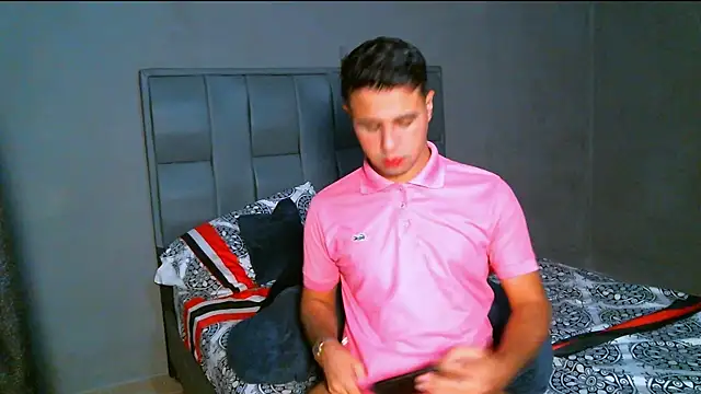 beautiful james online show from January 27, 2:10 am