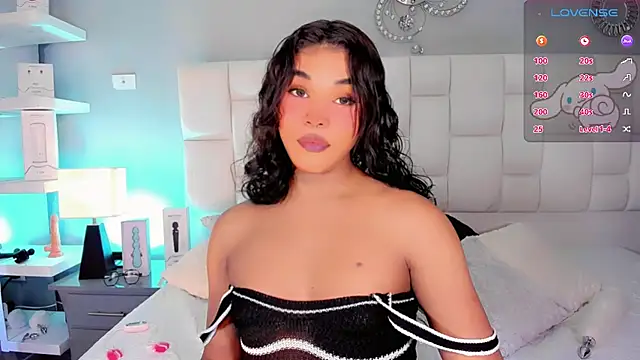 ValentinaMarinn online show from March 17, 9:13 pm