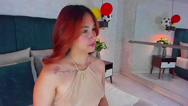 AdeleAndersonn online show from July 4, 4:02 pm