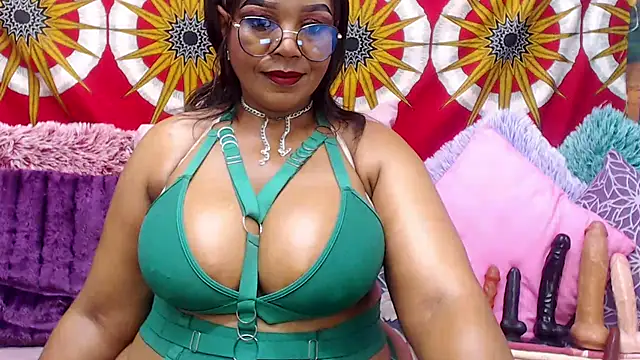 MATURExxxASS online show from July 13, 2:25 am