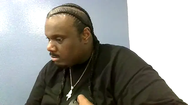 Snapshot of BigBossaNova69 chatting on April 18, 5:33 am BigBossaNova69 online show from April 18, 5:33 am