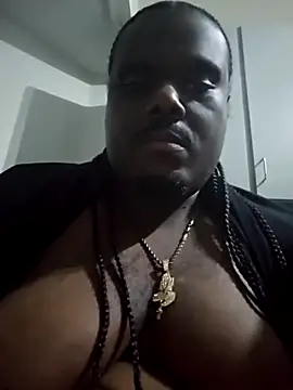 Snapshot of BigBossaNova69 chatting on April 21, 8:42 am BigBossaNova69 online show from April 21, 8:42 am