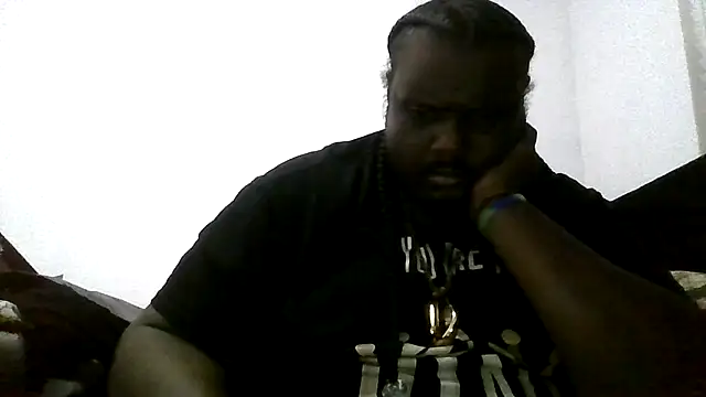 Snapshot of BigBossaNova69 chatting on June 2, 5:31 am BigBossaNova69 online show from June 2, 5:31 am