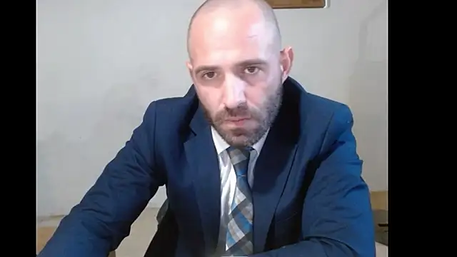 Snapshot of TheNakedPreacher chatting on December 3, 8:06 pm TheNakedPreacher online show from December 3, 8:06 pm