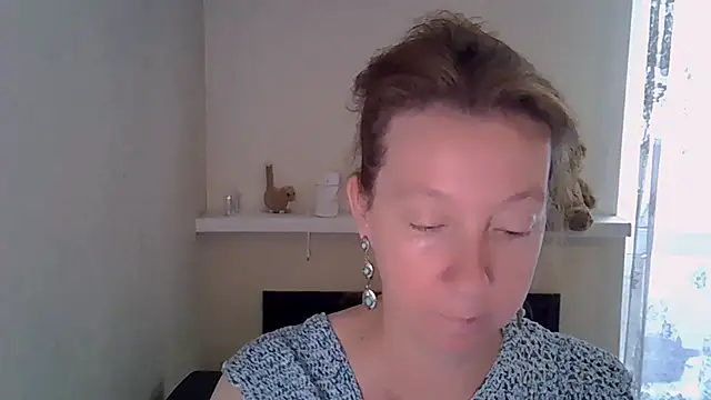 Snapshot of Madaamtang chatting on July 11, 2:42 pm Madaamtang online show from July 11, 2:42 pm