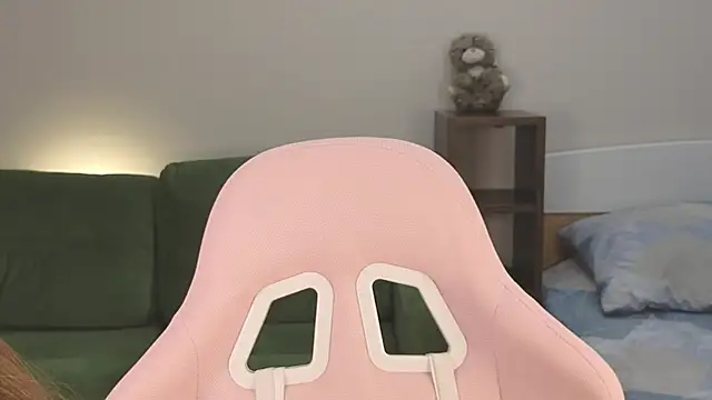 Snapshot of Eveleen_Soleen chatting on January 31, 7:11 pm Eveleen Soleen online show from January 31, 7:11 pm