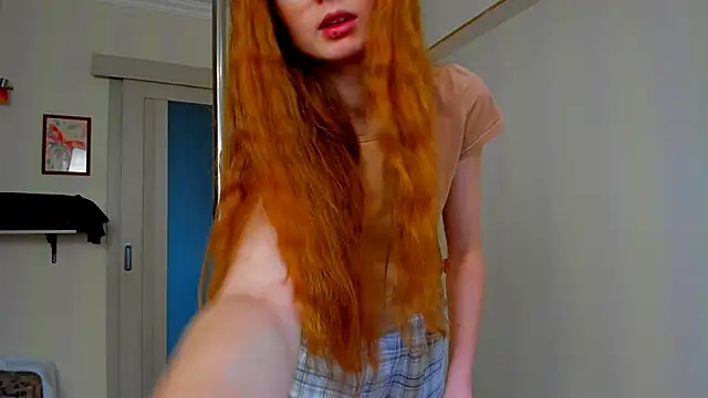 Snapshot of Fire_Luna chatting on October 31, 9:21 am Fire Luna online show from October 31, 9:21 am