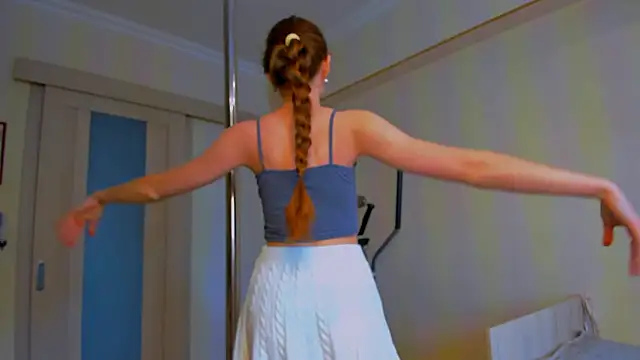 Fire Luna online show from February 4, 6:08 am