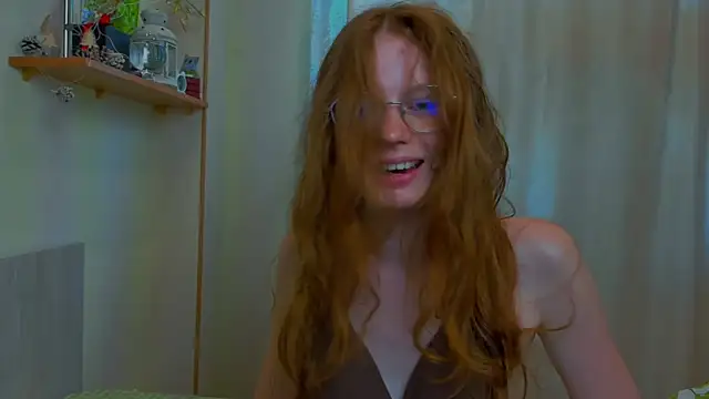 Snapshot of Fire_Luna chatting on June 17, 7:55 am Fire Luna online show from June 17, 7:55 am