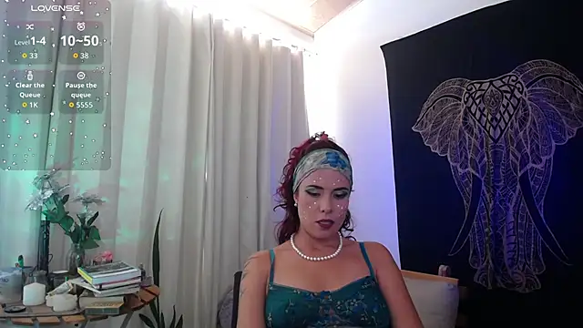 Snapshot of AmaRiv chatting on November 6, 4:30 pm AmaRiv online show from November 6, 4:30 pm