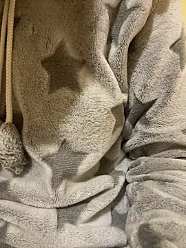 Snapshot of Golin-24 chatting on December 20, 4:58 pm Golin-24 online show from December 20, 4:58 pm