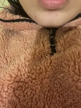 Snapshot of Golin-24 chatting on March 12, 11:11 pm Golin-24 online show from March 12, 11:11 pm