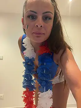 lenalux online show from June 30, 7:15 pm