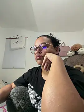 angela angels  online show from February 9, 8:29 am