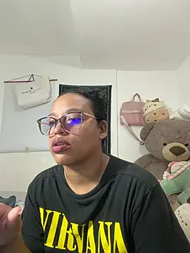 angela angels  online show from March 18, 8:17 am