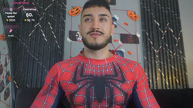 Snapshot of Zionmattis chatting on October 25, 6:46 pm Zionmattis online show from October 25, 6:46 pm