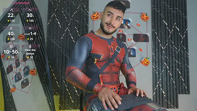 Snapshot of Zionmattis chatting on November 1, 11:29 pm Zionmattis online show from November 1, 11:29 pm