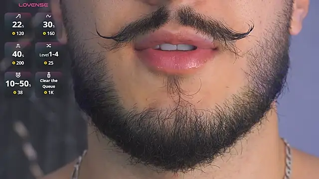 Snapshot of Zionmattis chatting on November 12, 1:17 am Zionmattis online show from November 12, 1:17 am