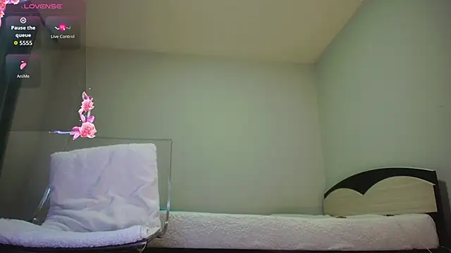 Snapshot of kyliejo18 chatting on December 4, 4:11 am kyliejo18 online show from December 4, 4:11 am