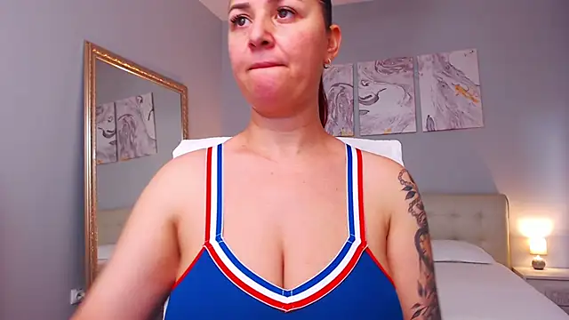 Amy--Samy online show from June 9, 1:23 pm