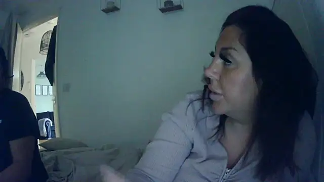 vanilla chocolate23 online show from January 17, 12:10 pm