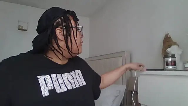 vanilla chocolate23 online show from February 19, 11:17 am