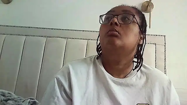 vanilla chocolate23 online show from July 23, 9:29 am