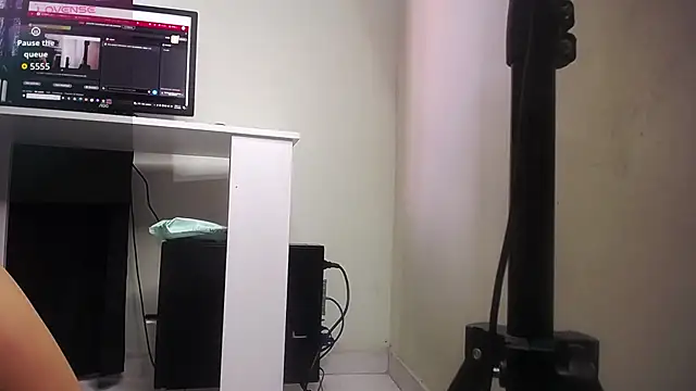 marilynetthan online show from October 23, 1:54 pm