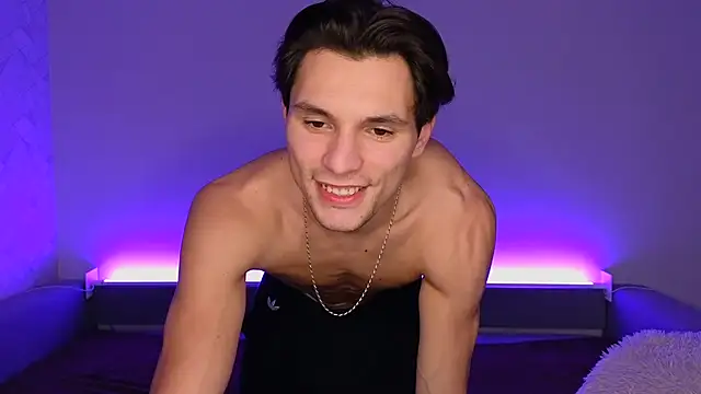 denlover1 online show from February 24, 10:08 pm