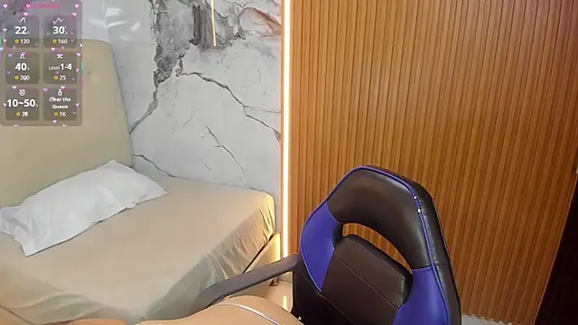 Alyssapark online show from November 12, 7:13 pm