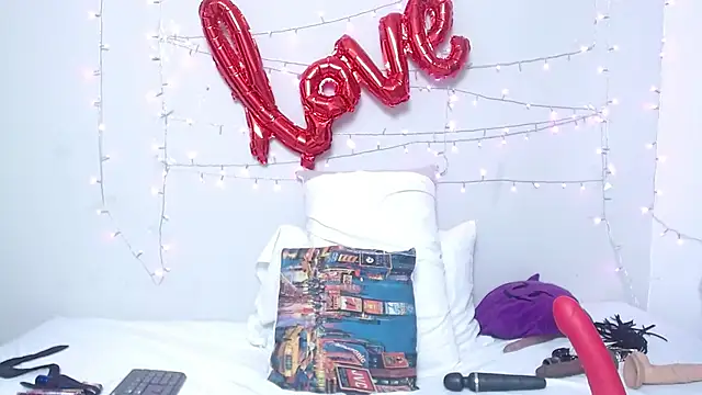 Snapshot of Nicol_Love0 chatting on February 27, 9:58 pm Nicol Love0 online show from February 27, 9:58 pm