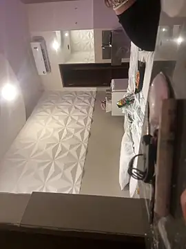 flowerousy online show from December 22, 3:58 am