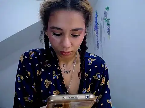 diamonmeli online show from January 22, 7:03 pm