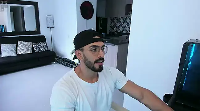 tony muscle online show from February 15, 9:37 pm