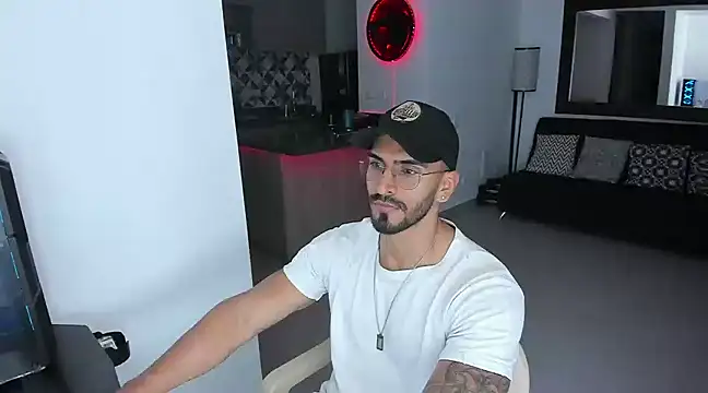 tony muscle online show from March 10, 11:49 pm