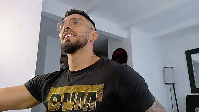 tony muscle online show from February 15, 10:50 pm