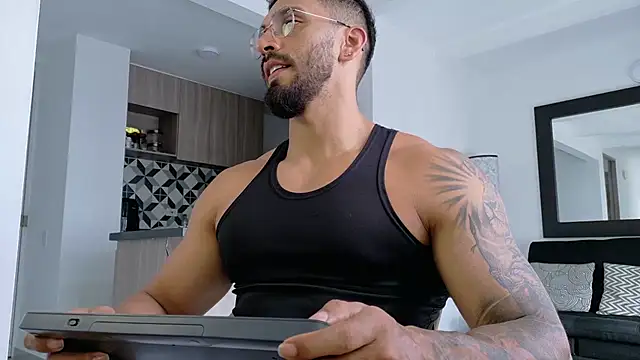 tony muscle online show from February 23, 8:06 pm